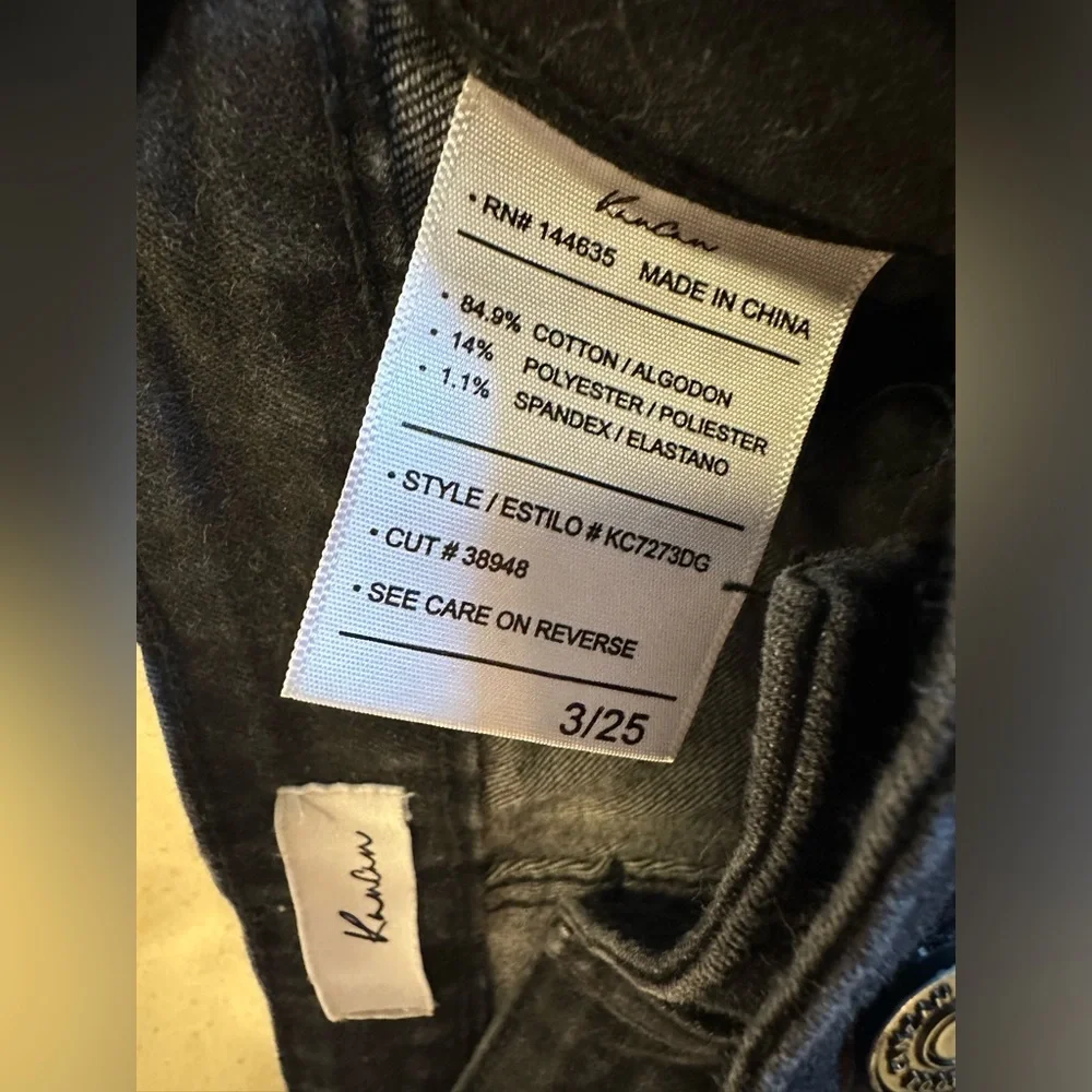 Kancan High Rise Button Skinny Jeans - Picture 6 of 6